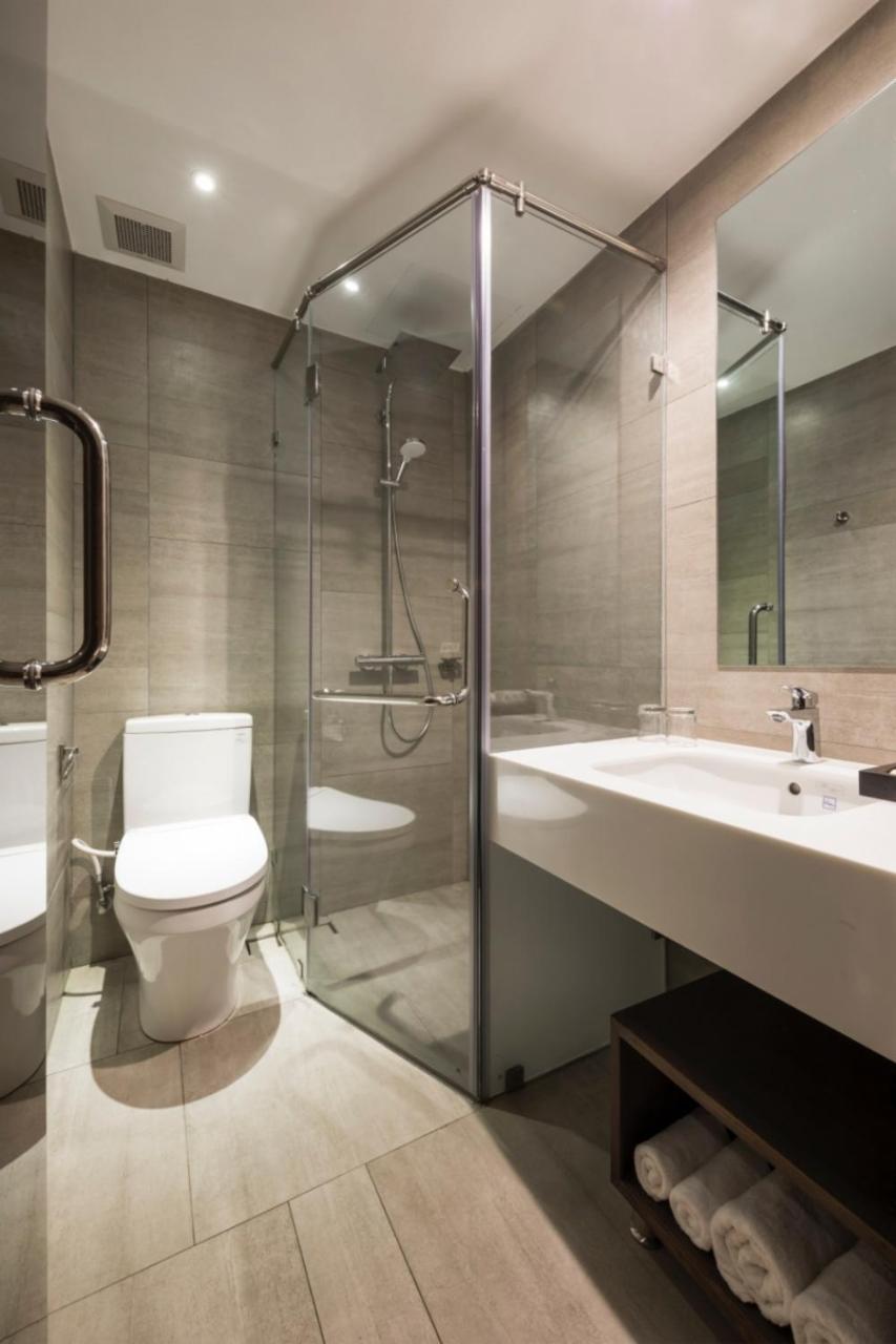 Hotel Triple E Fine Art Museum 3*