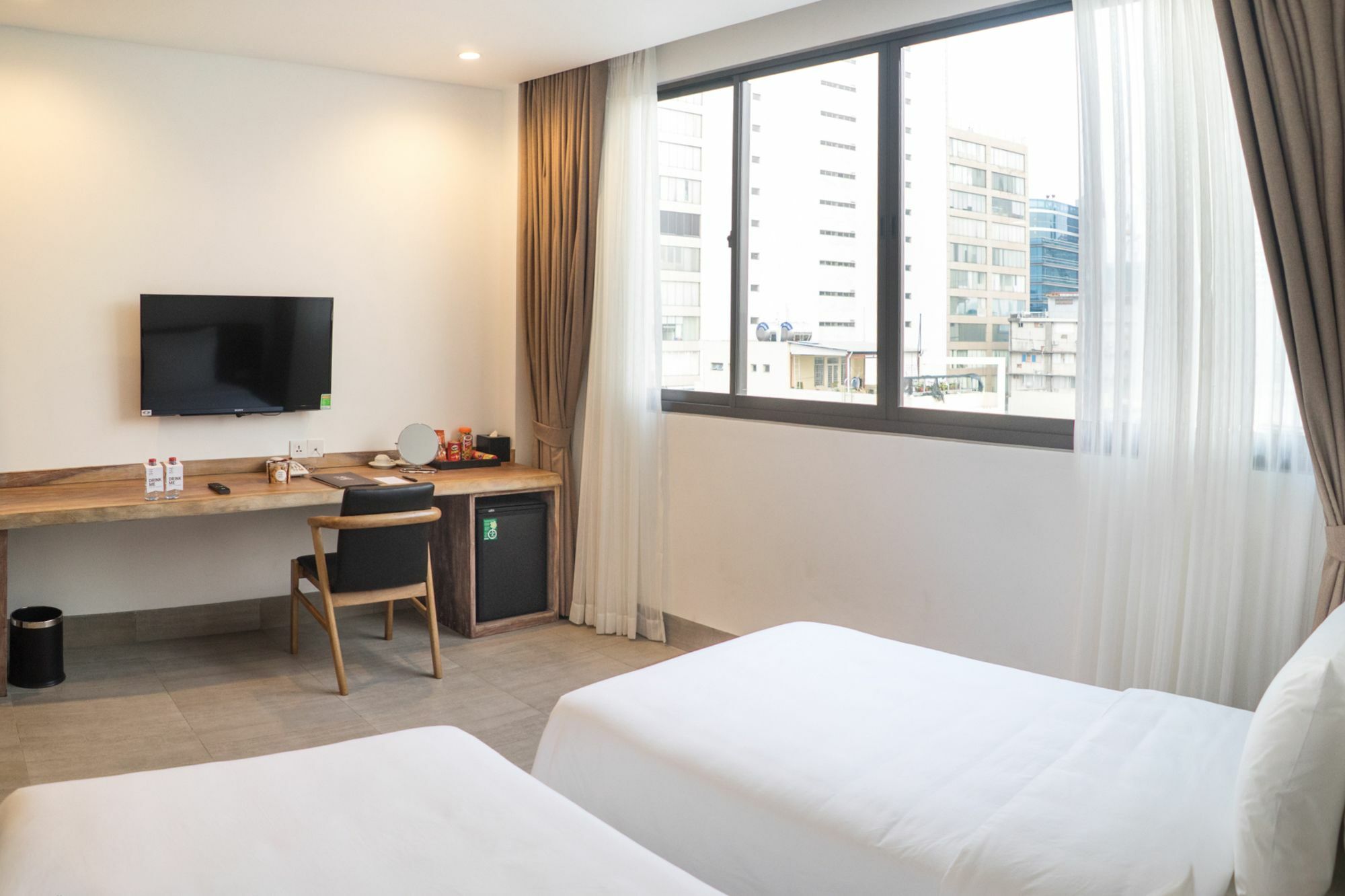 Triple E Fine Art Museum Hotel 3*
